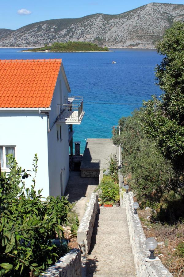 Apartments By The Sea Kneza, Korcula - 9166 Pupnat エクステリア 写真